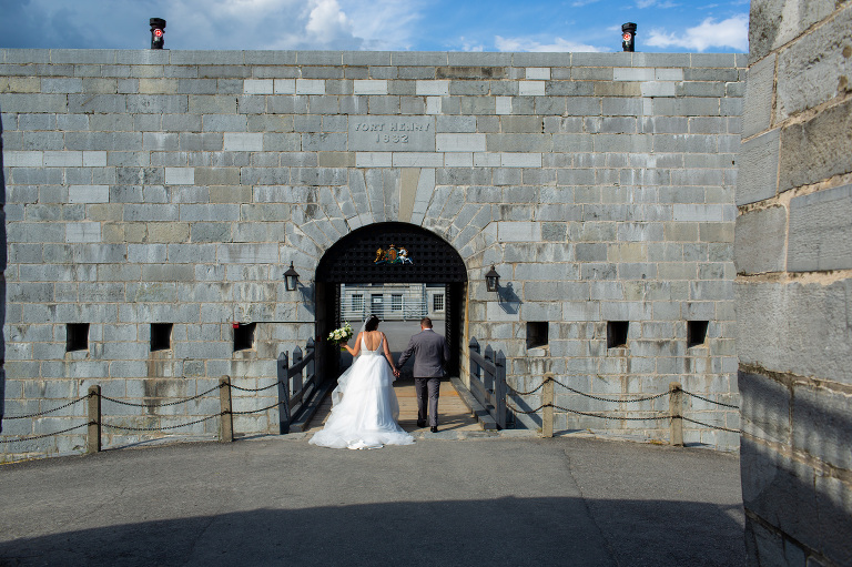 Fort_Henry_Great_Hall_wedding_beautiful_venue_kingston_YGK_rob_whelan_photojournalism_candid_photographer-1