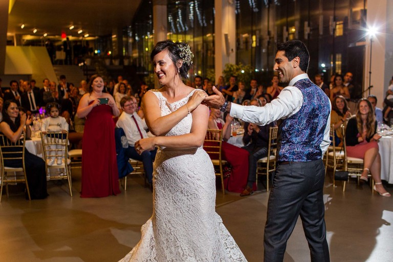 Isabel_Bader_Centre_Wedding_ygk_kingston_queens_university_candid_documentary_photojournalism_RobWhelanPhoto-1-2