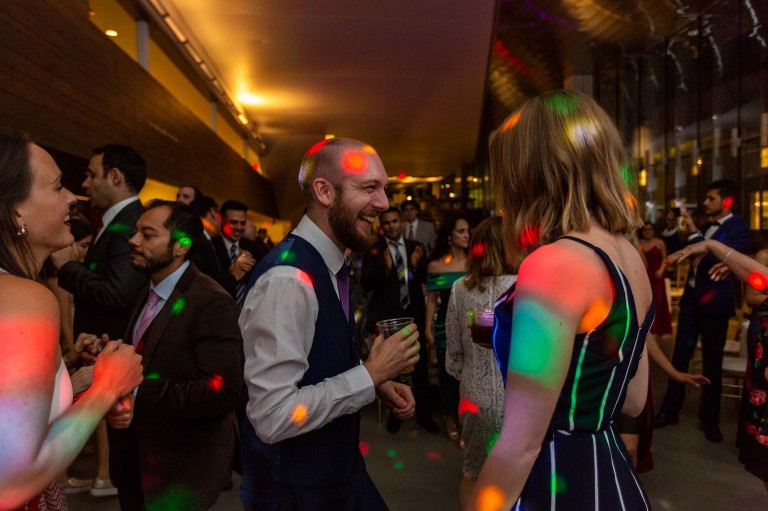 Isabel_Bader_Centre_Wedding_ygk_kingston_queens_university_candid_documentary_photojournalism_RobWhelanPhoto-1-2