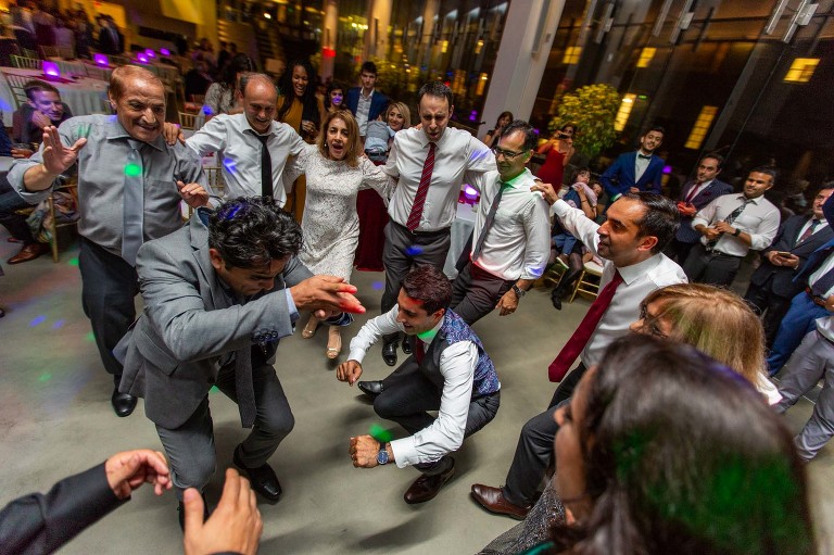 Isabel_Bader_Centre_Wedding_ygk_kingston_queens_university_candid_documentary_photojournalism_RobWhelanPhoto-1-2