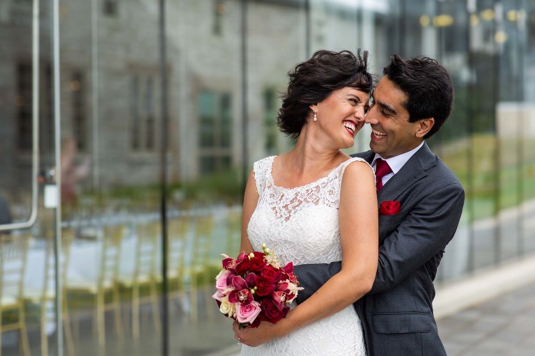 Isabel_Bader_Centre_Wedding_ygk_kingston_queens_university_candid_documentary_photojournalism_RobWhelanPhoto-1-2