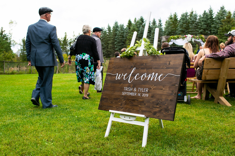 Saunders_Farm_Wedding_country_fun_outdoor_candid_photojournalism_rob_whelan-1