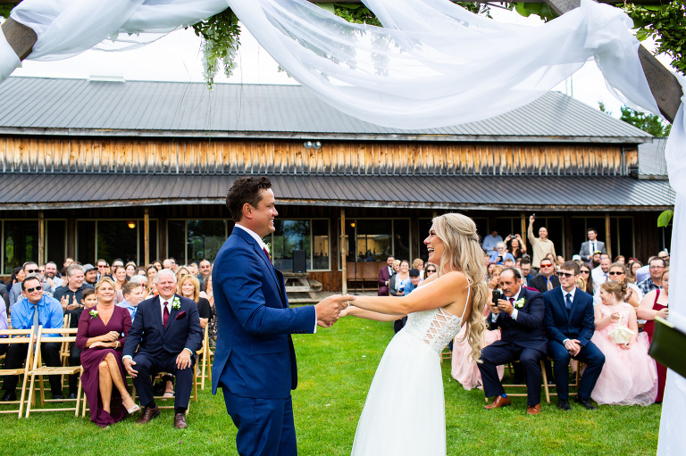 Saunders_Farm_Wedding_country_fun_outdoor_candid_photojournalism_rob_whelan-1