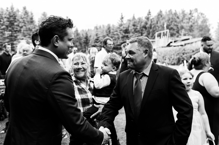 Saunders_Farm_Wedding_country_fun_outdoor_candid_photojournalism_rob_whelan-1