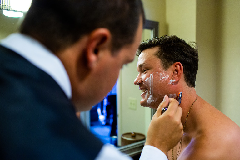 Saunders_Farm_Wedding_country_fun_outdoor_candid_photojournalism_rob_whelan-1