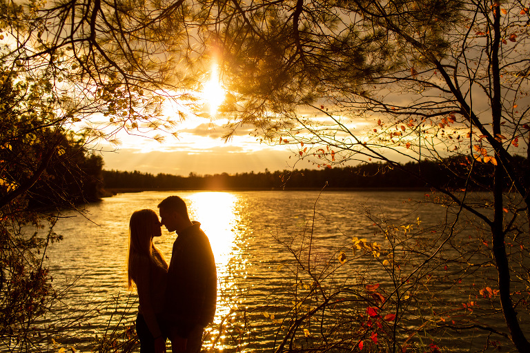 Parrotts_Bay_engagement_photos_fall_autumn_kingston_photographers_ygk_rob_whelan-1