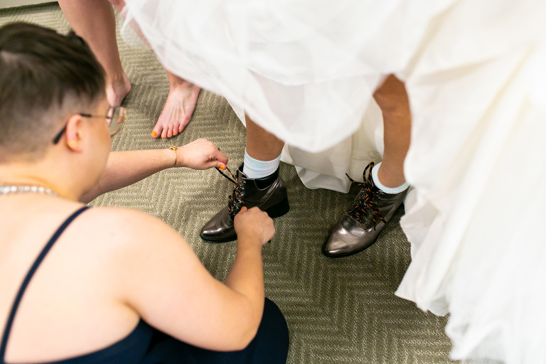courtyard_restaurant_wedding_byward_market_YOW_ottawa_opportunity_knocks_events_winter_snow_candid_rob_whelan-1