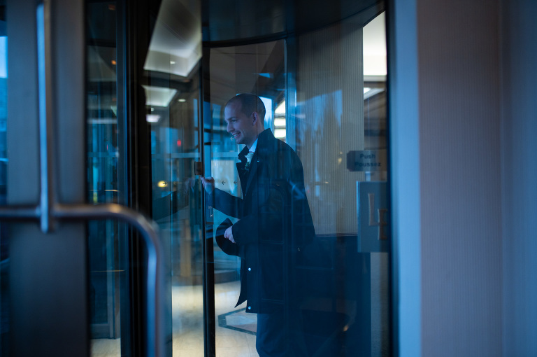 courtyard_restaurant_wedding_byward_market_YOW_ottawa_opportunity_knocks_events_winter_snow_candid_rob_whelan-1