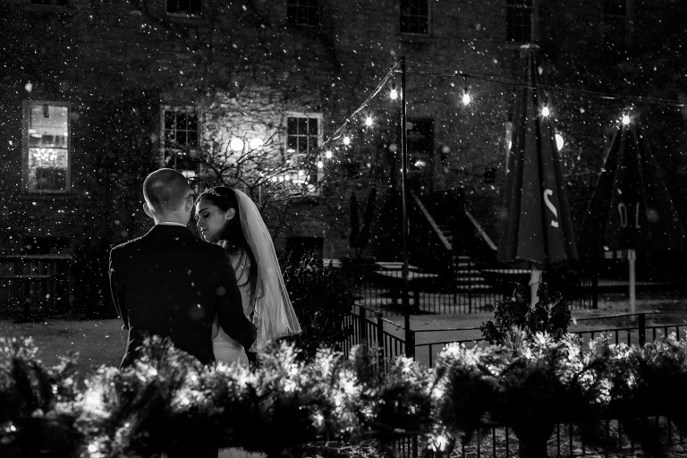 courtyard_restaurant_wedding_byward_market_YOW_ottawa_opportunity_knocks_events_winter_snow_candid_rob_whelan-1