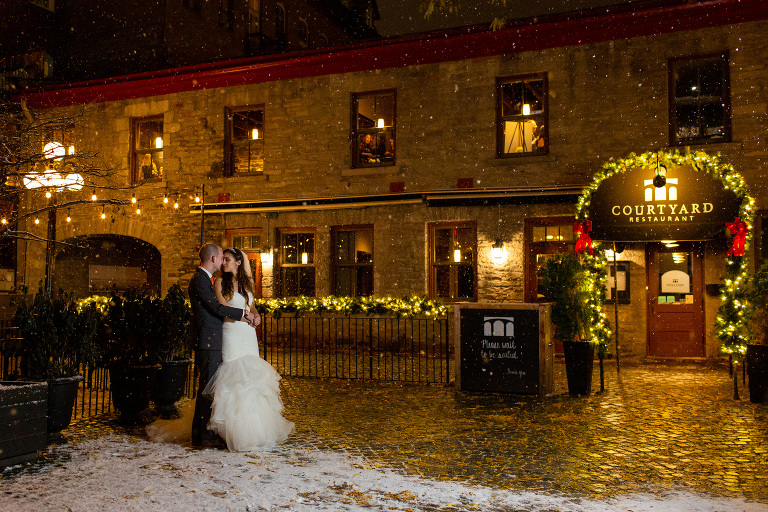 courtyard_restaurant_wedding_byward_market_YOW_ottawa_opportunity_knocks_events_winter_snow_candid_rob_whelan-1