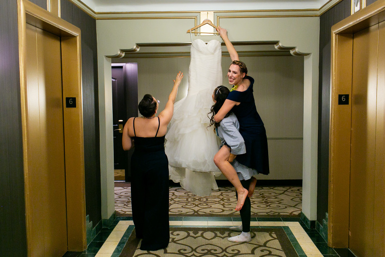 courtyard_restaurant_wedding_byward_market_YOW_ottawa_opportunity_knocks_events_winter_snow_candid_rob_whelan-1