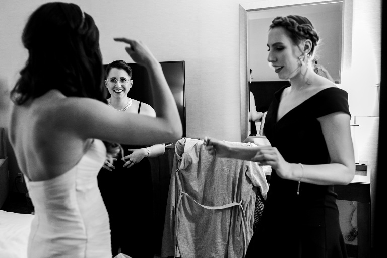 courtyard_restaurant_wedding_byward_market_YOW_ottawa_opportunity_knocks_events_winter_snow_candid_rob_whelan-1