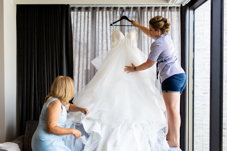 Frontenac-club-wedding-ygk-candid-photojournalism-kingston-photographer-rob-whelan-covid-intimate-outdoor-1