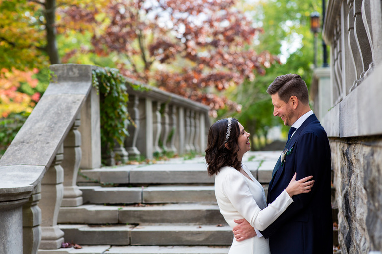 Frontenac-Inn-Wedding-intimate-covid-small-rooftop-queens-university-candid-rob-whelan-photo-ygk-kingston-photographer-1