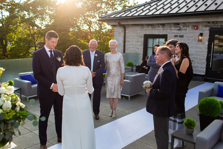 Frontenac-Inn-Wedding-intimate-covid-small-rooftop-queens-university-candid-rob-whelan-photo-ygk-kingston-photographer-1