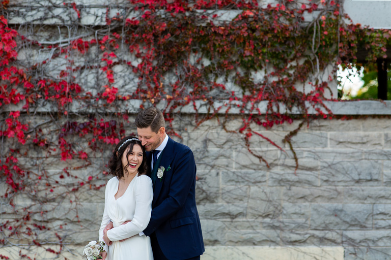 Frontenac-Inn-Wedding-intimate-covid-small-rooftop-queens-university-candid-rob-whelan-photo-ygk-kingston-photographer-1