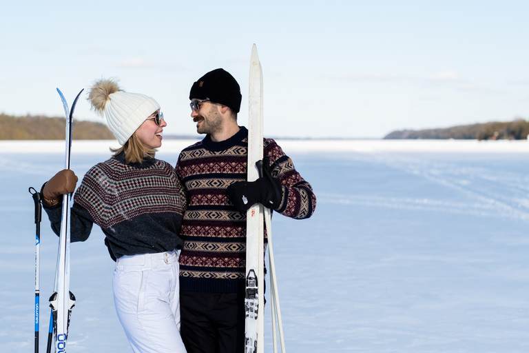 xc-ski-engagement-session-ygk-loughborough-lake-winter-bluebird-kingston-wedding-photographer-rob-whelan
