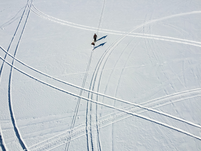 xc-ski-engagement-session-ygk-loughborough-lake-winter-bluebird-kingston-wedding-photographer-rob-whelan