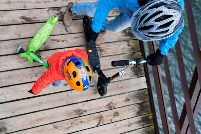 active-family-session-maternity-scooter-fun-moms-kingston-ygk-wedding-photographer-rob-whelan-1