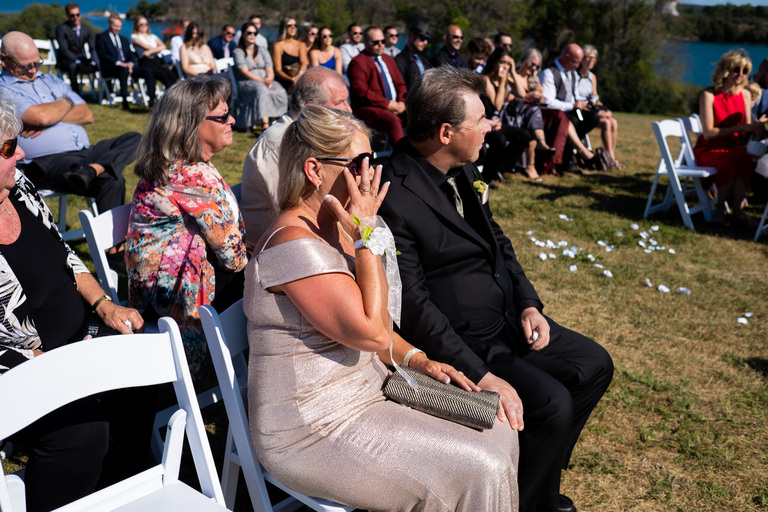 fort-henry-wedding-ygk-candid-photojournalism-fun-raw-unscripted-photos-rob-whelan-photography-1-2