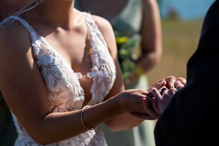 fort-henry-wedding-ygk-candid-photojournalism-fun-raw-unscripted-photos-rob-whelan-photography-1-2