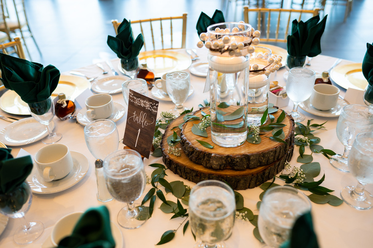 fort-henry-wedding-ygk-candid-photojournalism-fun-raw-unscripted-photos-rob-whelan-photography-1-2