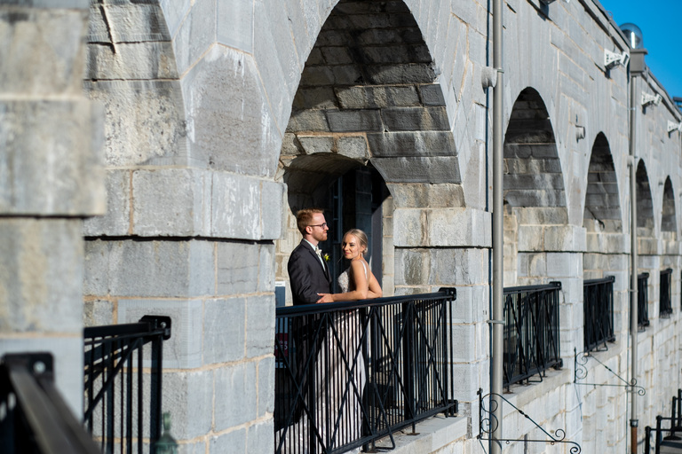 fort-henry-wedding-ygk-candid-photojournalism-fun-raw-unscripted-photos-rob-whelan-photography-1-2