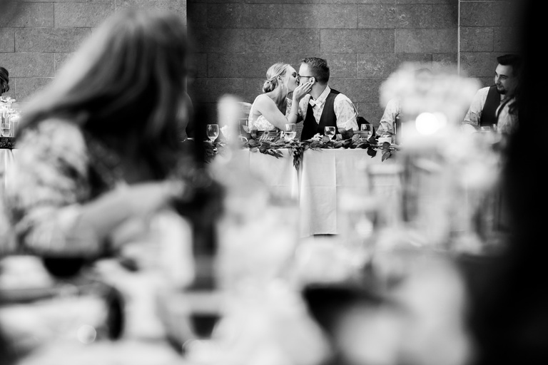 fort-henry-wedding-ygk-candid-photojournalism-fun-raw-unscripted-photos-rob-whelan-photography-1-2