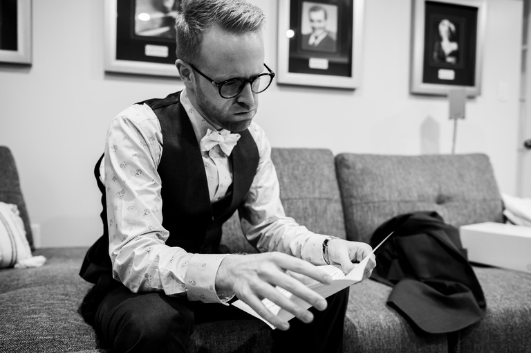 fort-henry-wedding-ygk-candid-photojournalism-fun-raw-unscripted-photos-rob-whelan-photography-1-2