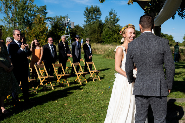 the-eddie-wedding-pec-vintage-vibes-sunset-the-county-candid-ygk-rob-whelan-photo-3