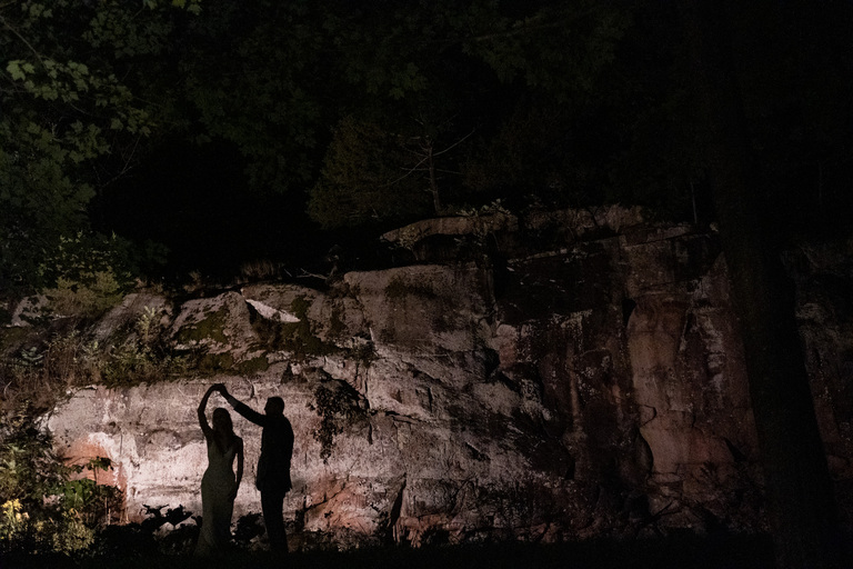 Rockport-Barn-Wedding-ygk-beautiful-rustic-venue-kingston-candid-photographer-rob-whelan-photo-1