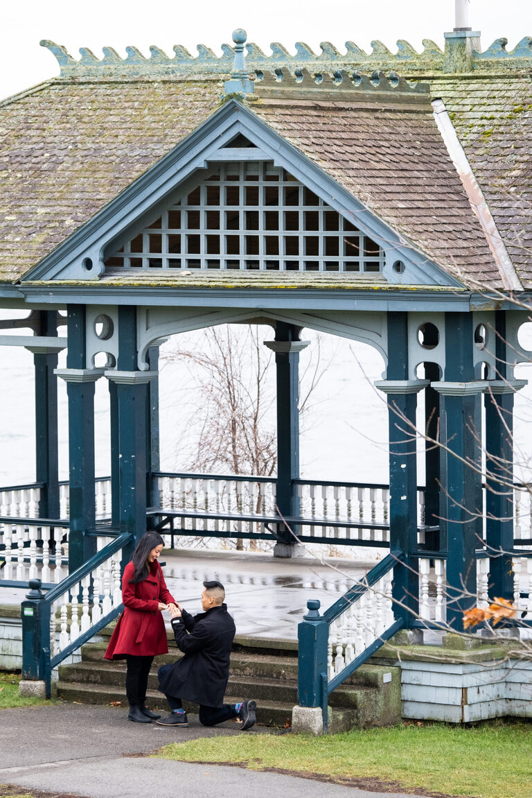 marriage-proposal-surprise-ygk-kingston-waterfront-queens-university-she-said-yes-rob-whelan-photo-1-2