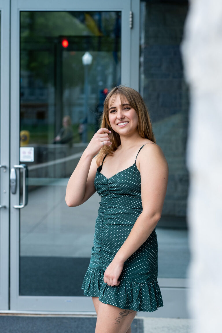 Queens-University-Grad-Photos-ygk-lifestyle-candid-rob-whelan-photo