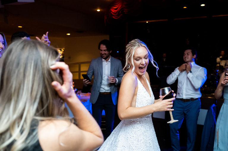boldt-castle-wedding-bonnie-castle-candid-photojournalism-photography-rob-whelan-ygk-kingston-1