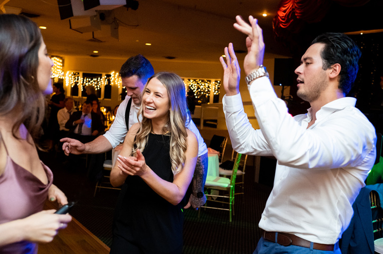 boldt-castle-wedding-bonnie-castle-candid-photojournalism-photography-rob-whelan-ygk-kingston-1