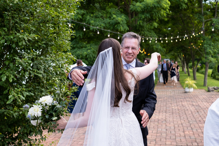 Spindle-Tree-Manor-Wedding-CC-Weddings-and-Events-YGK-tamworth-Rob-Whelan-Photo-kingston-photographer-candid-1