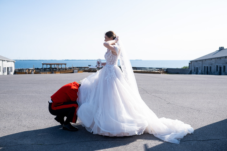 city-hall-wedding-ygk-portrait-session-fort-henry-rob-whelan-photo-kingston-candid-portraits-1