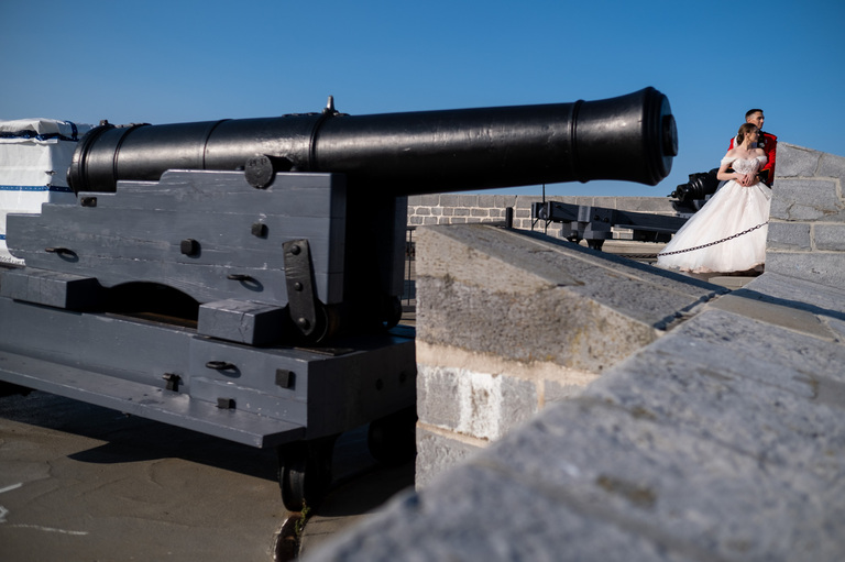 city-hall-wedding-ygk-portrait-session-fort-henry-rob-whelan-photo-kingston-candid-portraits-1